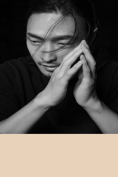 高浮雕和淺浮雕在色彩上有什么差異？