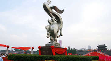 如何有效進(jìn)行不銹鋼雕塑的防銹防護(hù)？