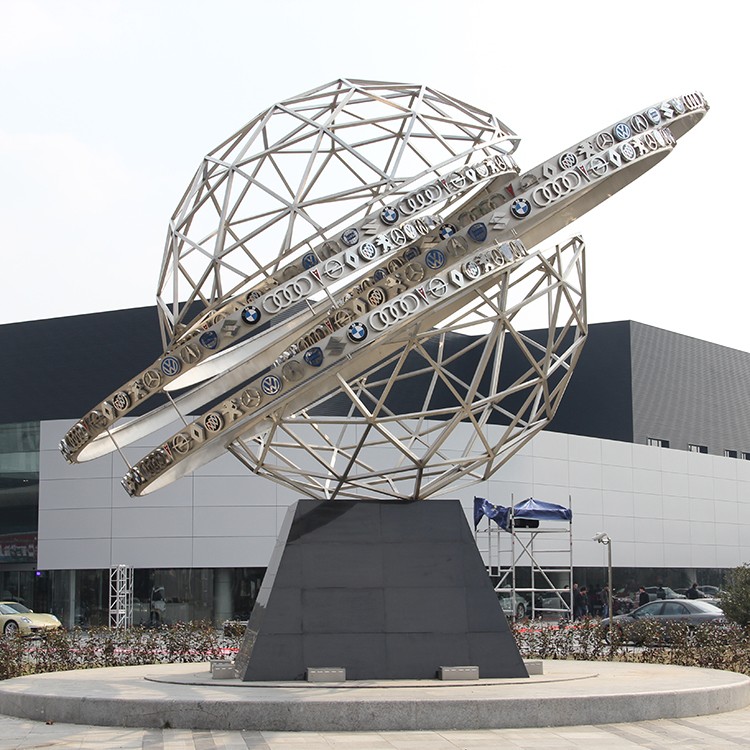 不銹鋼地產(chǎn)雕塑現(xiàn)代藝術(shù)與地產(chǎn)項(xiàng)目的完美融合