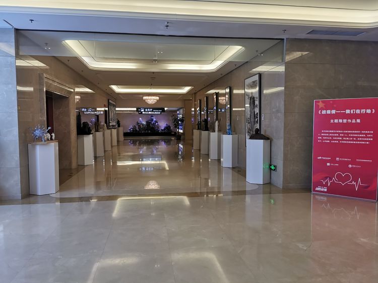 節慶美陳中如何體現商場品牌理念?